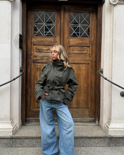 Millie – Cropped Trench Coat for Effortless Autumn Elegance