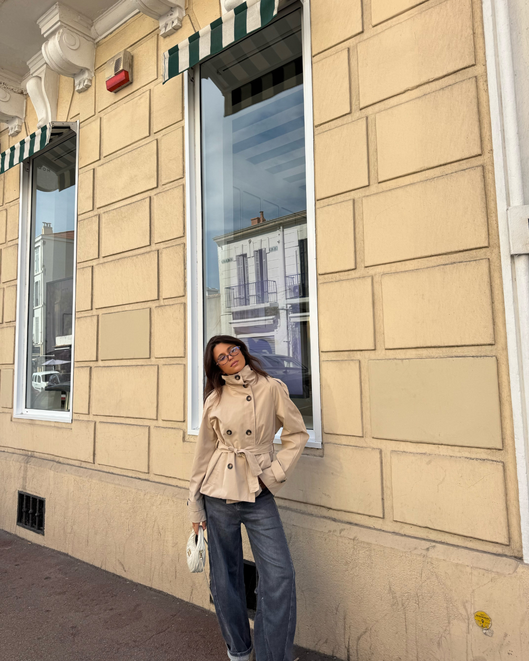 Millie – Cropped Trench Coat for Effortless Autumn Elegance