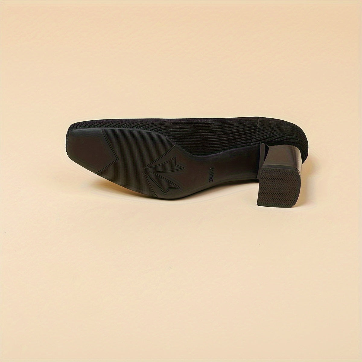 Isabelle – Elegant Pumps with Anatomical Comfort