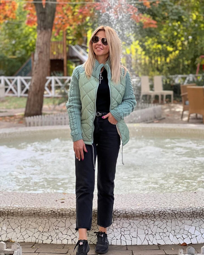 Hallie – Patchwork Knitted Jacket for Cozy Confidence